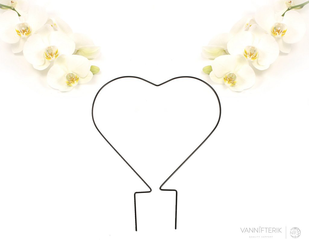 Metal heart for orchid